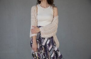 Nőies hoodie styling tippek