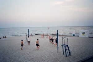 A strandröplabda alaptechnikái