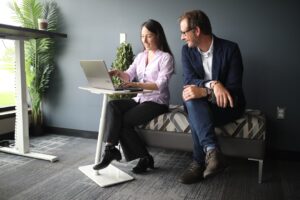 Home office hátfájás ellen – mik a legjobb gyakorlatok?