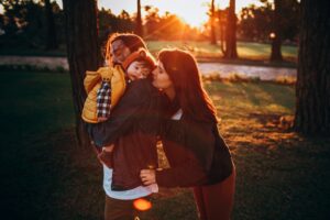 Rokoni távolságtartás – hogyan határozzuk meg a határokat?