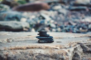 A csend ereje – mindfulness zajos világban