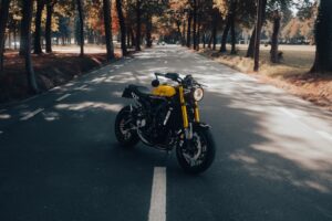 Motoros túra tervezése – mi fér el egy hátizsákban?